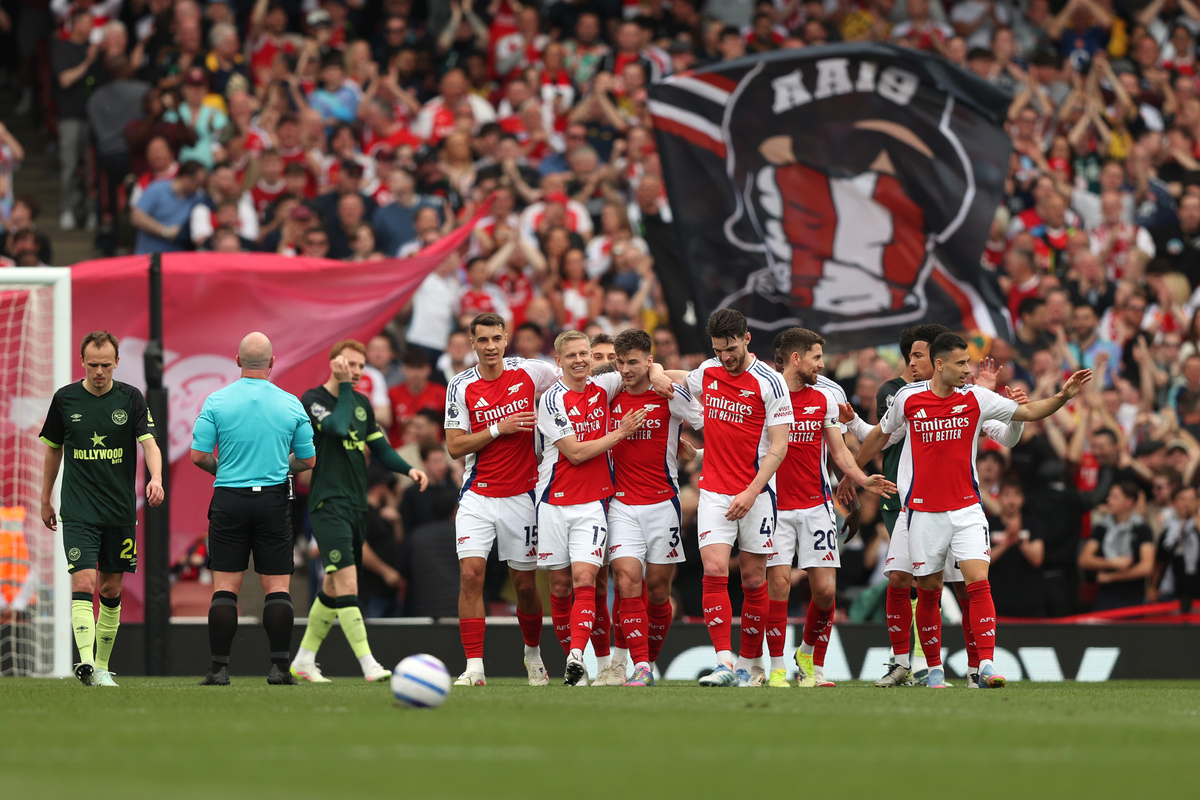 京多安：瓜帅支持我以后当教练，但开玩笑说别打电话找他帮忙