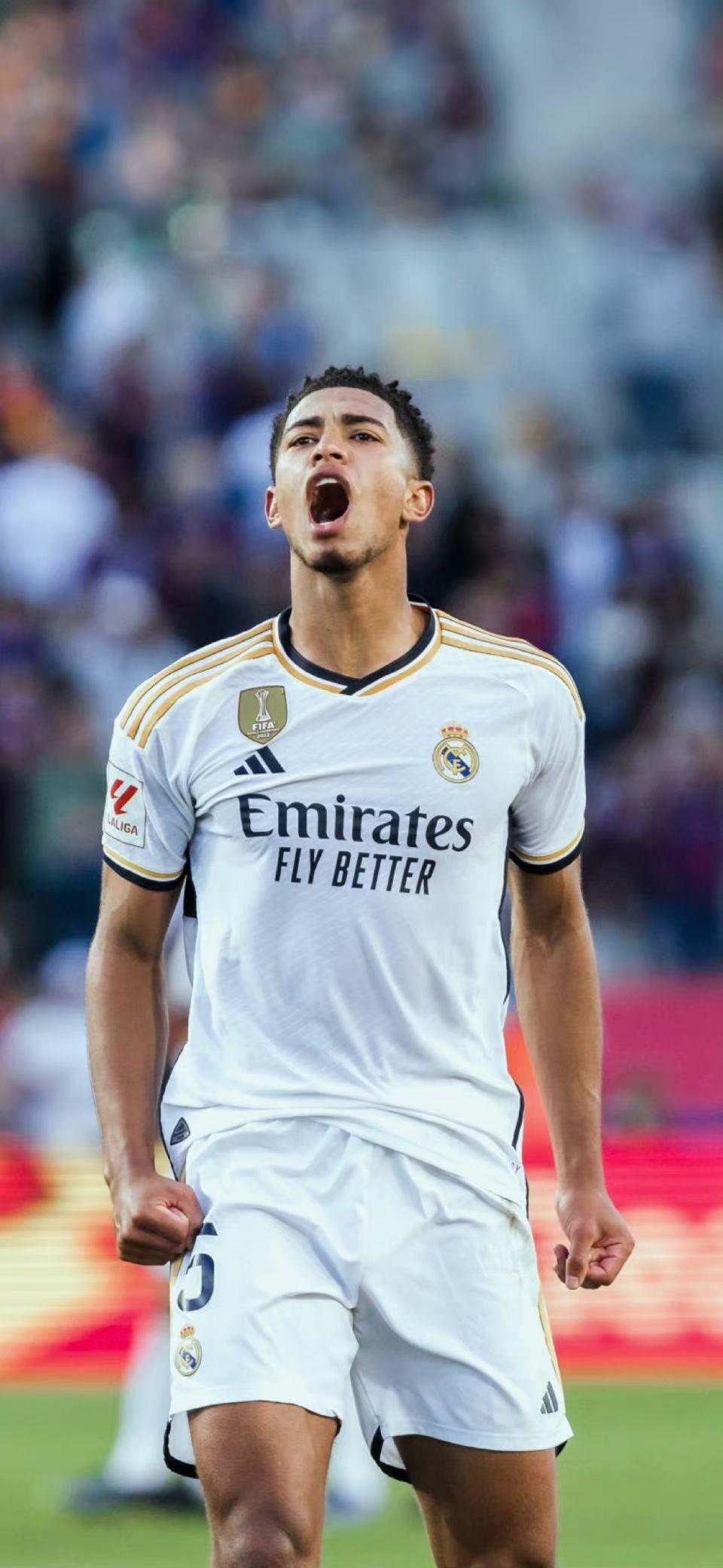 曼联防线稳固零封曼城德比胜利