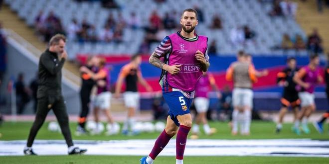 波兰媒体：莱万妻子经常分享跳交际舞的视频，引发了夫妻争吵