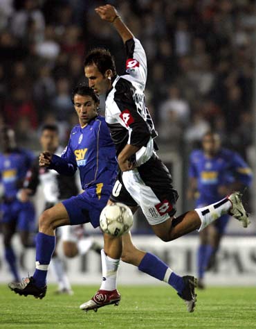 铁锤帮新援威尔逊曾嘲讽自己的新东家，签约后遭到球迷调侃