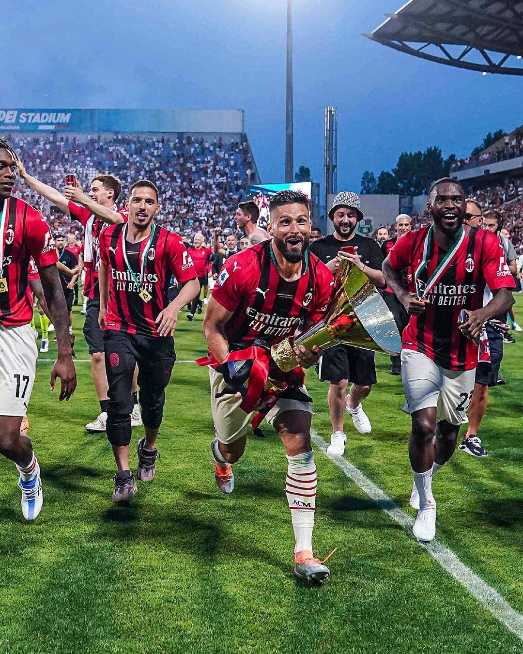 尼日利亚连续两届无缘世界杯，该国足协向总统、政府、人民道歉