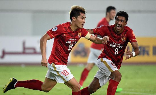 迪马：罗马引进埃切韦里和小火柴遇到阻碍，转会谈判陷入僵局