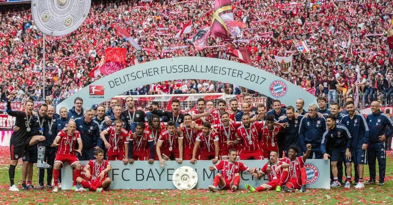 他是全场最冷静的人