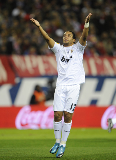 疯狂进球大战！西甲领头羊征服客场，豪取6连胜，领先皇马4分