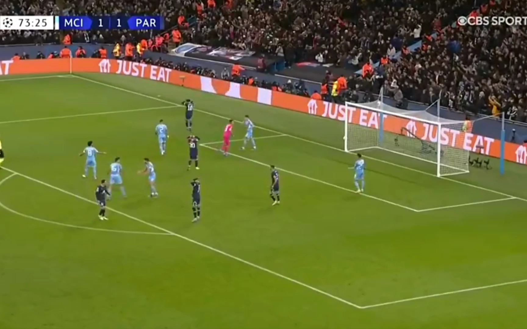 足球报：柔佛新山疑似使用停赛球员，海港队尚未确定是否上诉