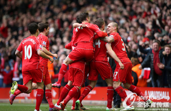 迪纳塔莱：斯帕莱蒂的进攻体系让前锋受益，相信球迷会喜欢他