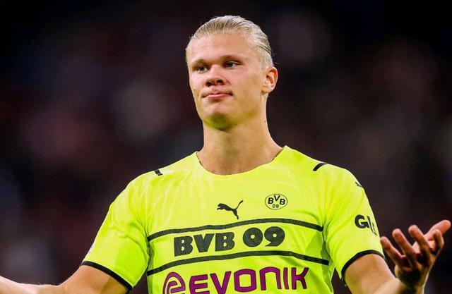 特殊癖好？埃基蒂克名字对称，职业生涯穿过11、22、33、44号